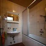 Haus Egger 아파트 *