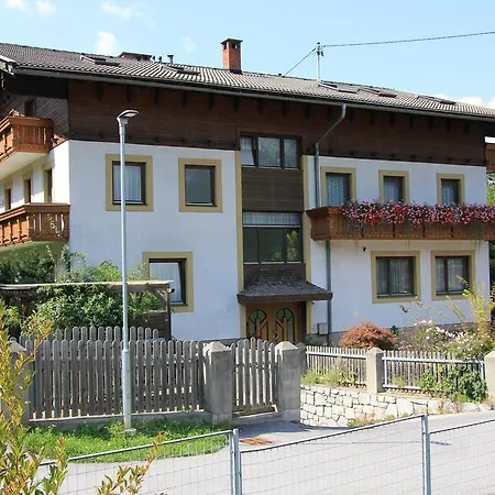 Haus Egger Apartman *